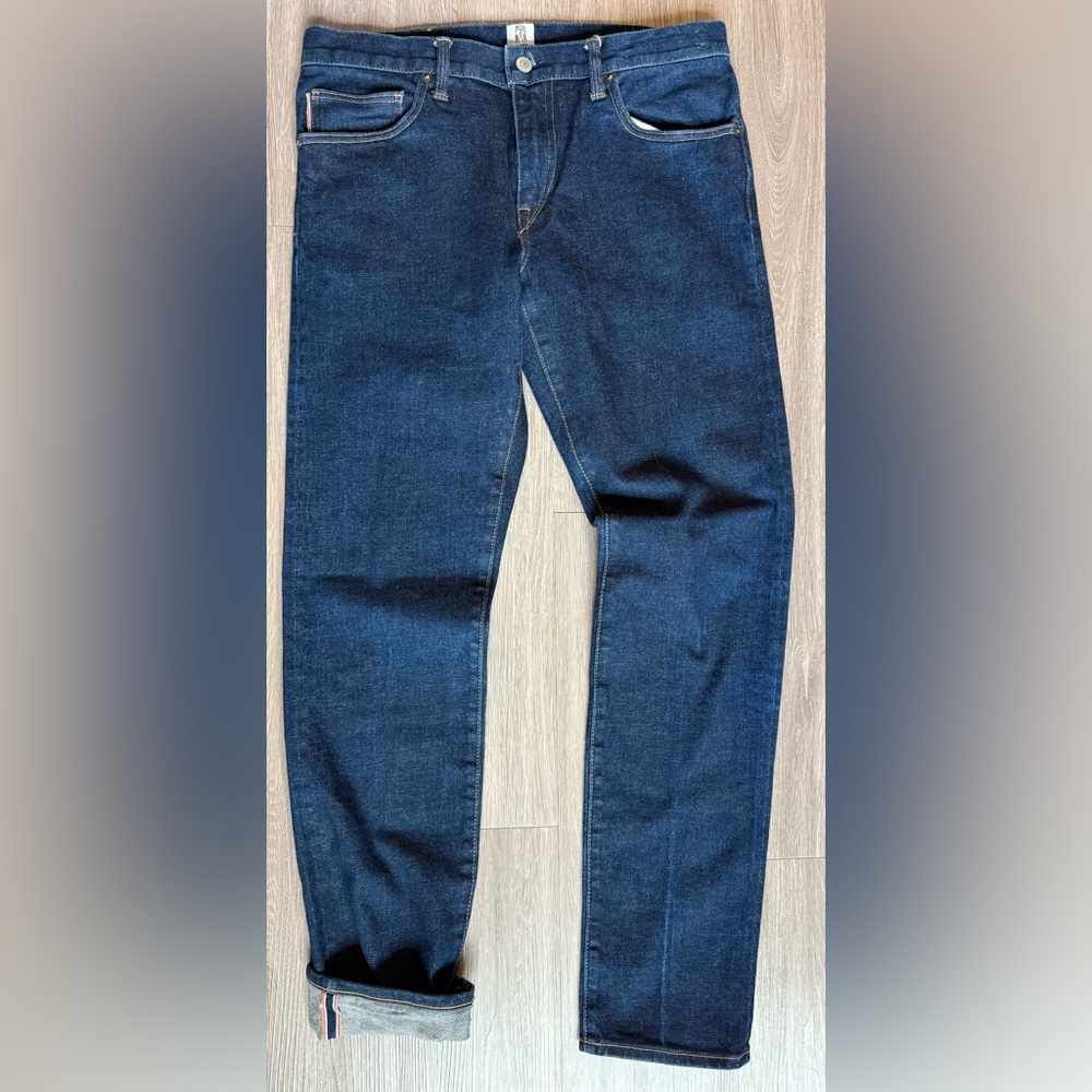 Men's Straight Jeans in Dark Blue - Slim Fit